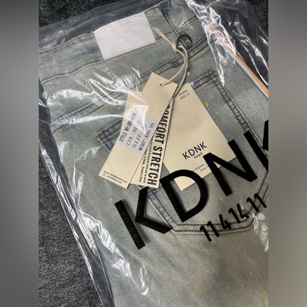 KDNK Blue Jeans Brand New Style KND 4364 Size 32
